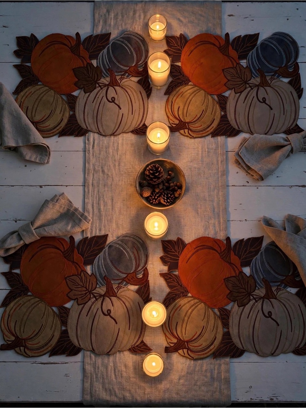 NWT Homewear Set of 4 Die Cut Pumpkin Fall Thanksgiving Placemats 13"x19" - Picture 5 of 9